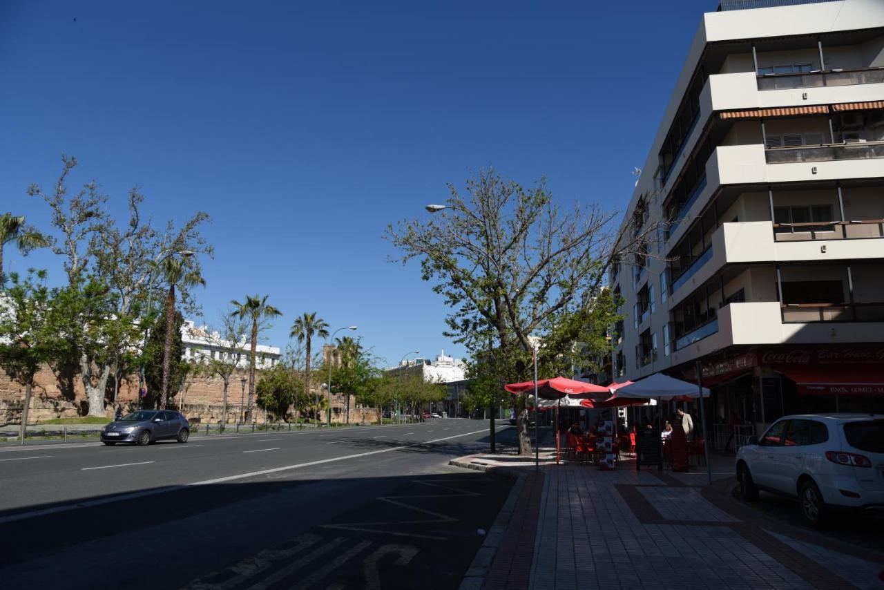 First Floor Near Macarena Church Seville Exterior photo